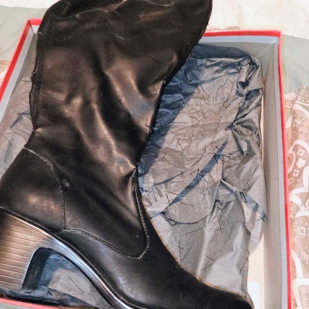 Women's Boots